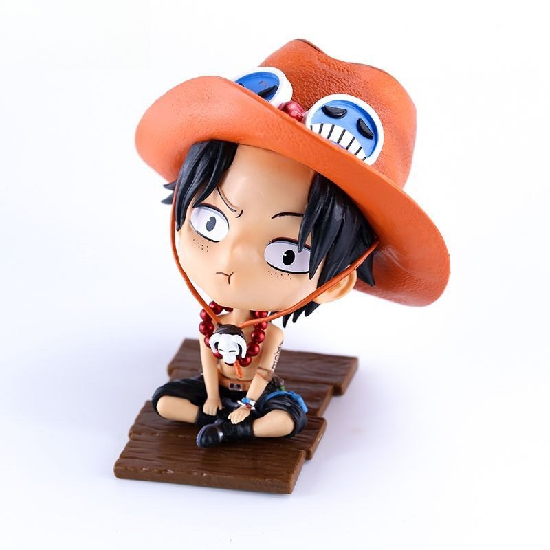 One Piece  Ace figurine, Luffy - Tablet Accessories Kit recensione e prezzo