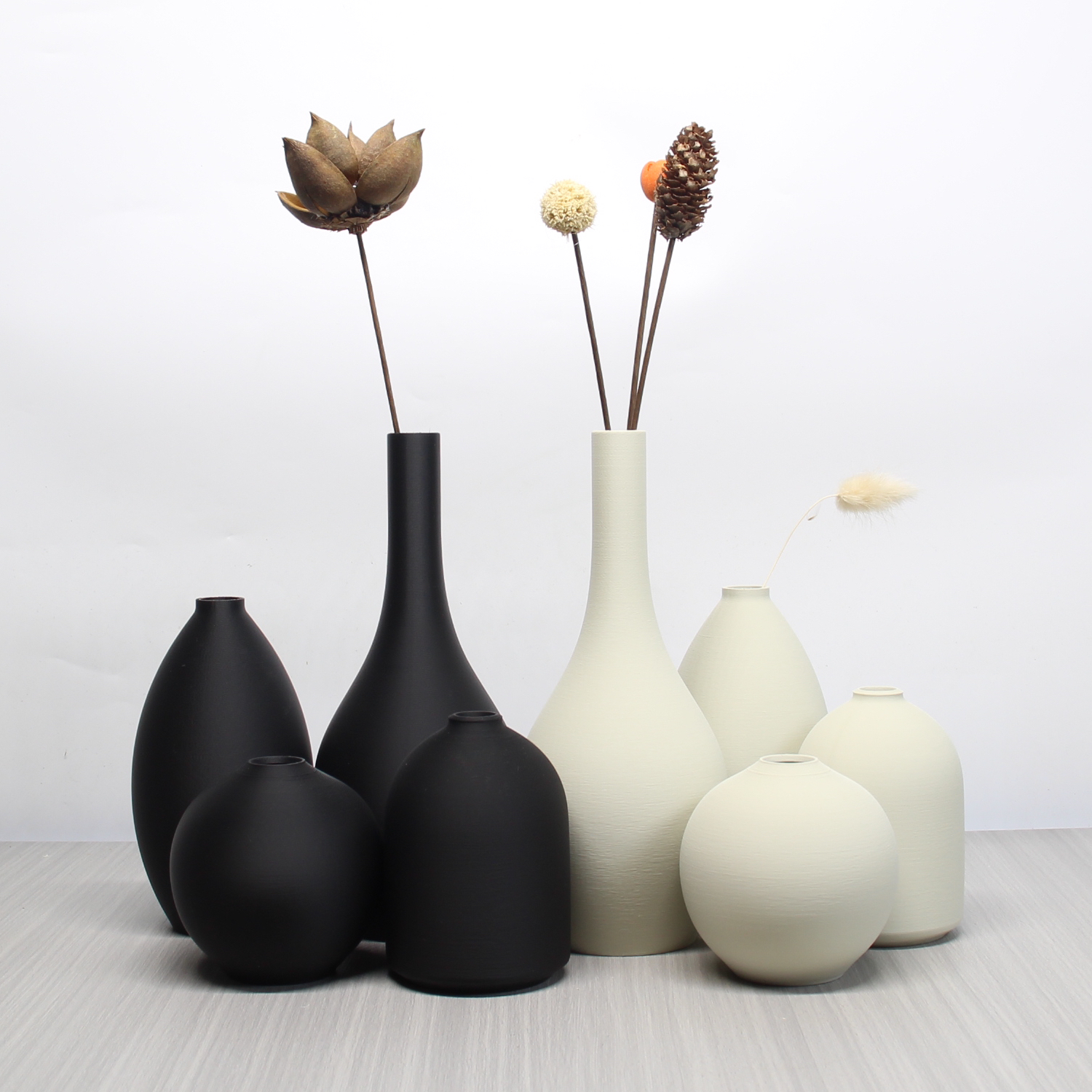 4 Piece Minimalist Art Vase, V - Tablet Accessories Kit recensione e prezzo